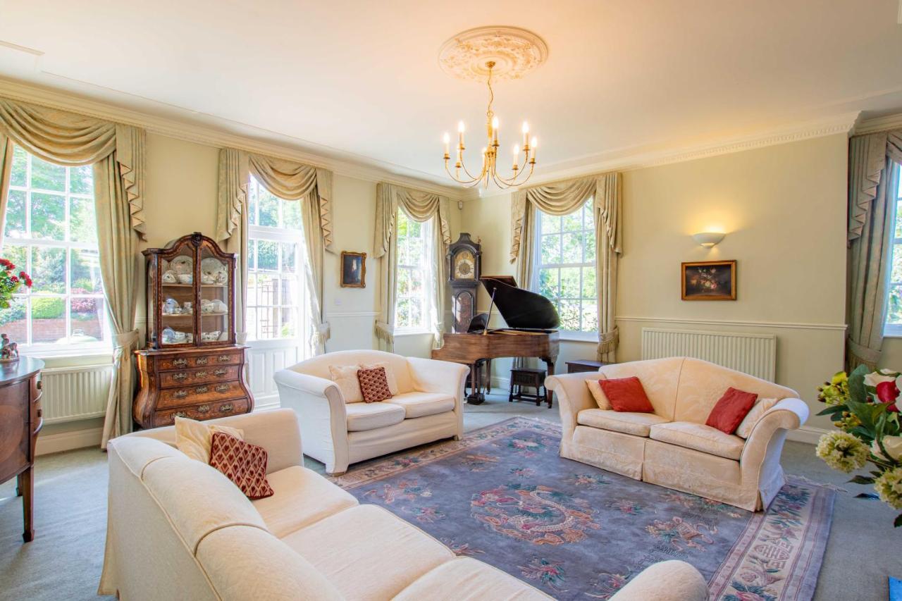 Austons Down Farm B&B Claverdon Extérieur photo