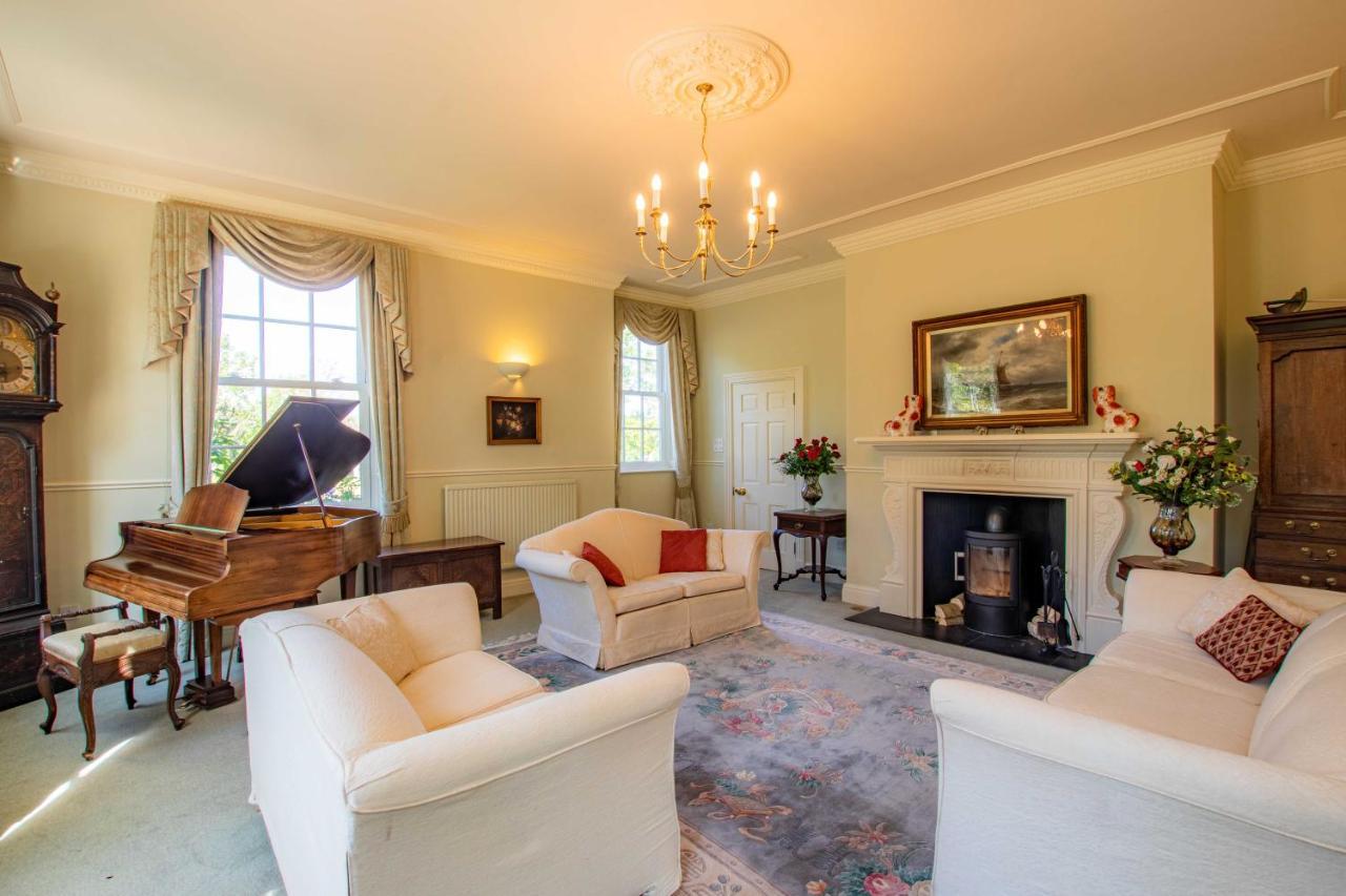 Austons Down Farm B&B Claverdon Extérieur photo