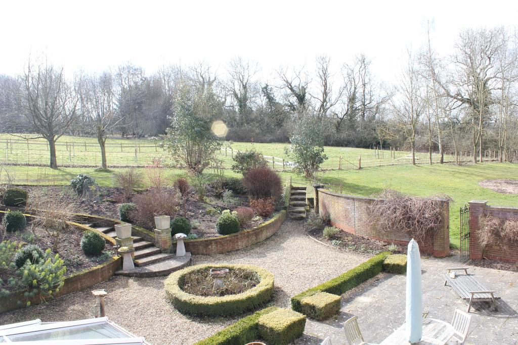 Austons Down Farm B&B Claverdon Extérieur photo